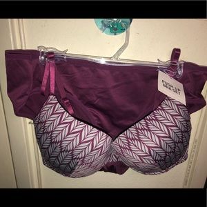 Brand New Push up Bra Set